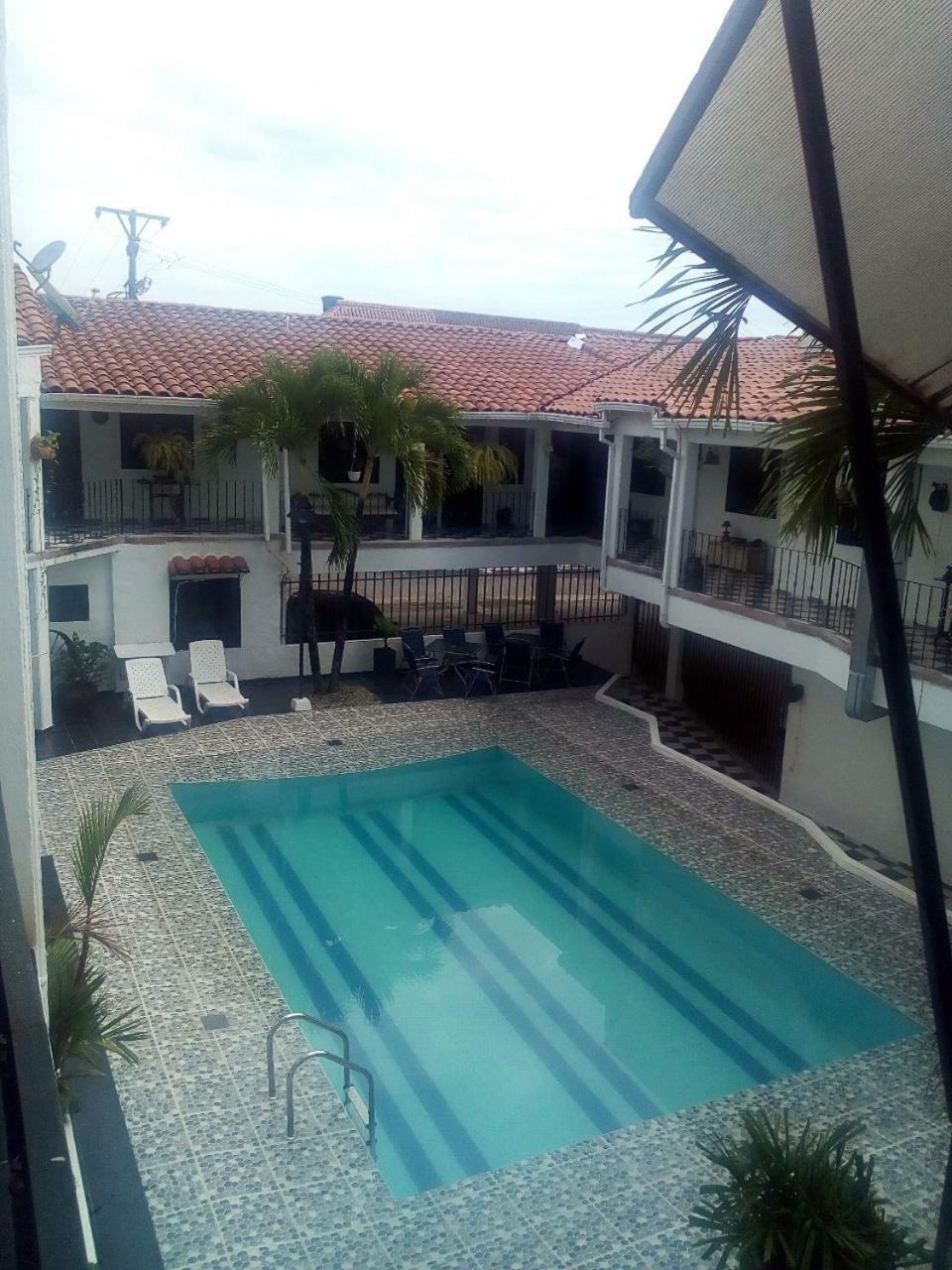 Corona Real Villavicencio Exterior photo